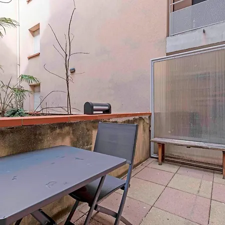 דירה Bright Studio Located In The Center Of