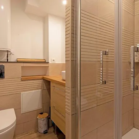 Bright Studio Located In The Center Of